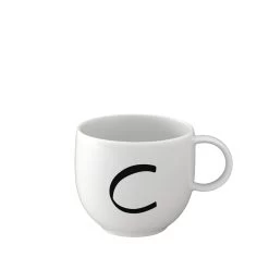 Becher C Letters In Weiß