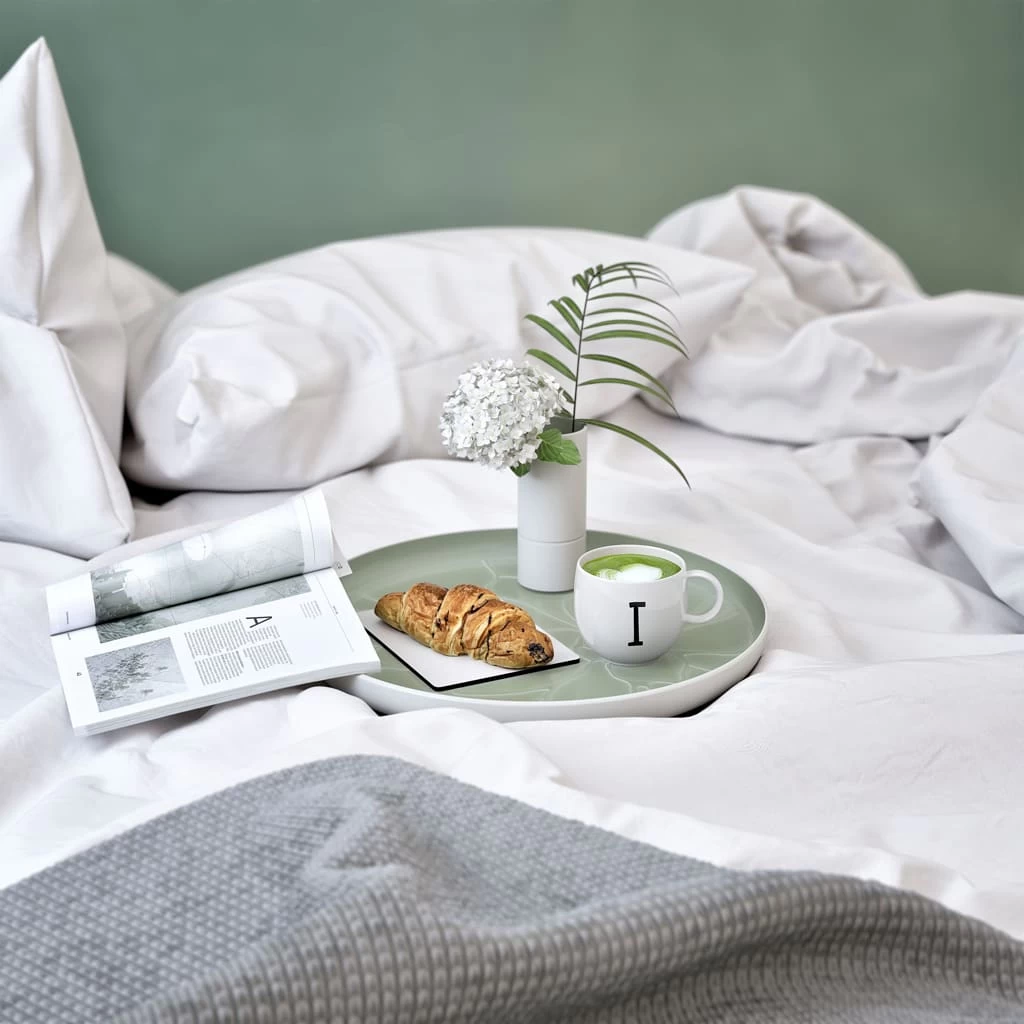 Becher I Letters In Weiß 4 Becher I Letters In Weiß – Bild 4